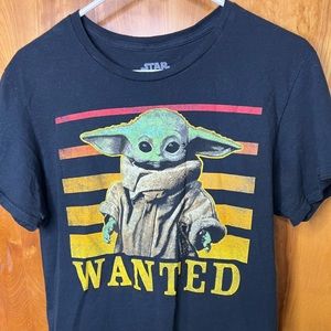 Black Baby yoda t-shirt